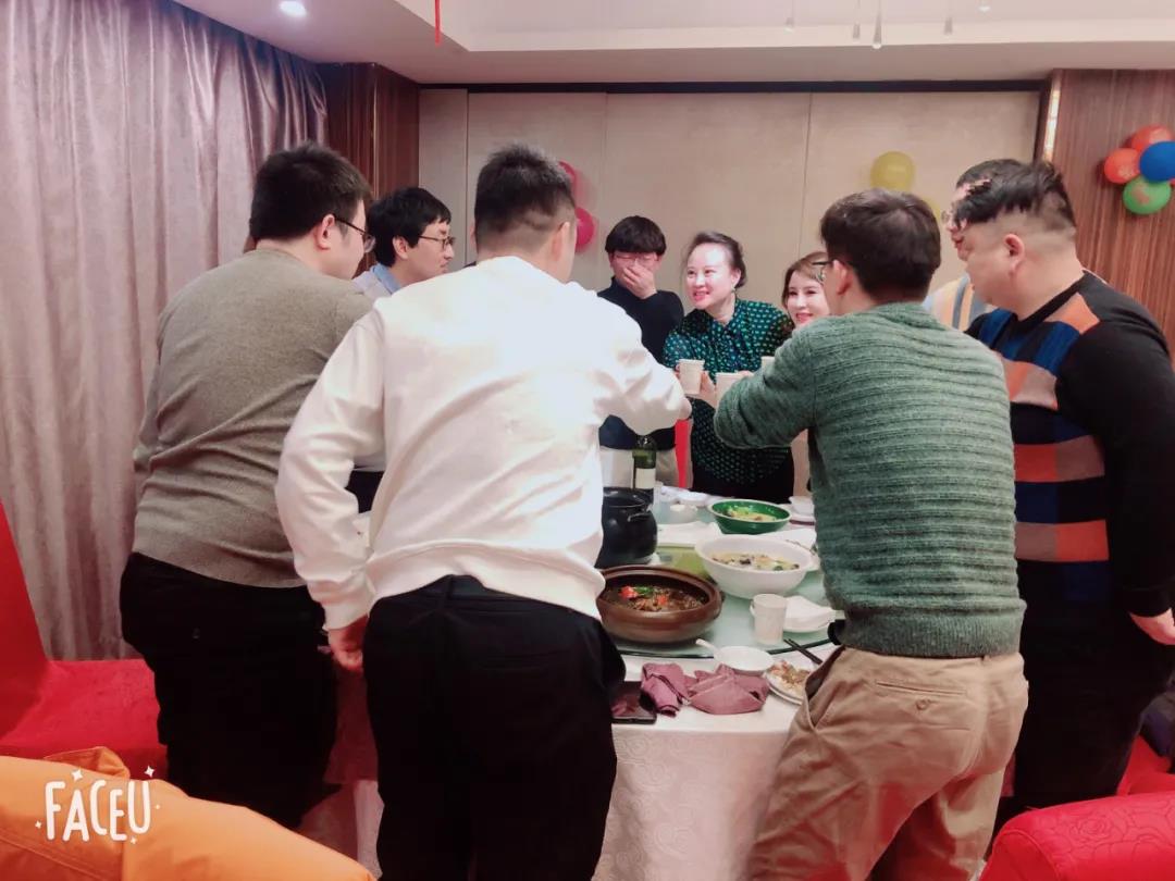 新春慰問(wèn)暖人心 感動(dòng)陪你過(guò)大年——記感動(dòng)科技工會(huì)慰問(wèn)留寧員工活動(dòng)